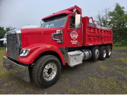 2016 Freightliner Coronado