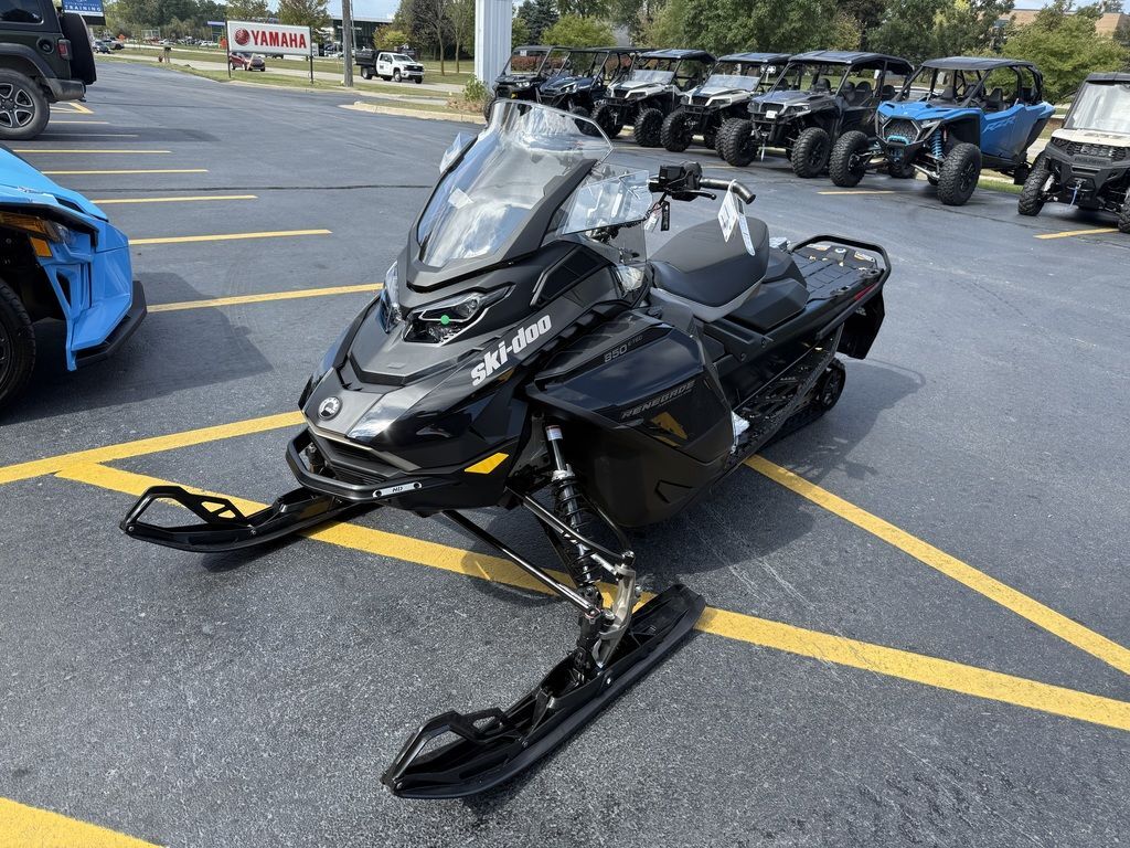 2026 Ski-Doo Renegade® Adrenaline® with Enduro Package 850 E-TEC in ann arbor MI