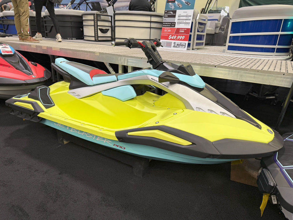 2025 Yamaha Waverunners Jetblaster PRO 3-Up in rochester MN