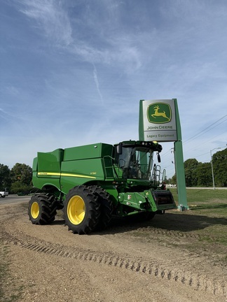 2023 John Deere S790 in Kennett, MO