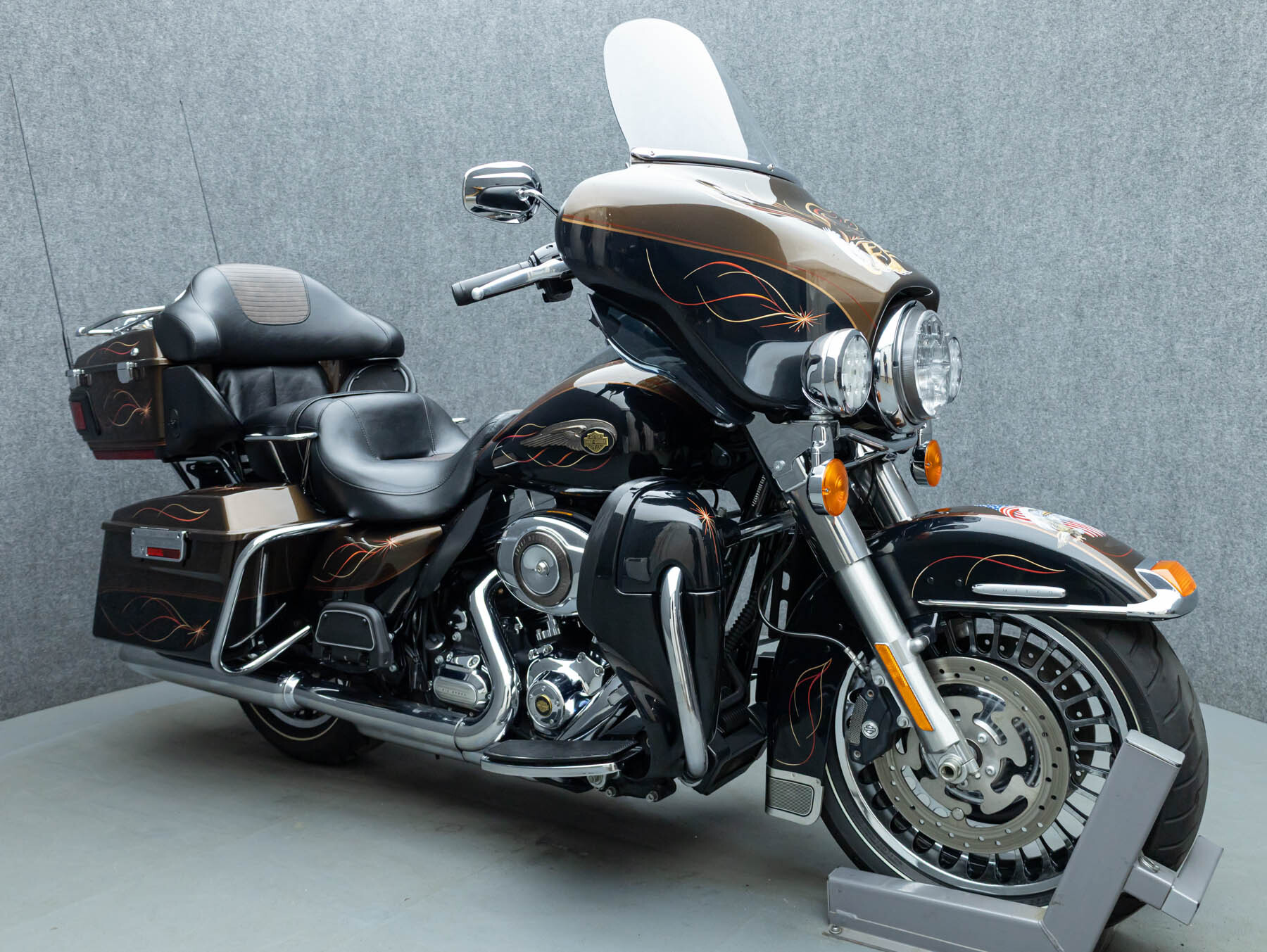 2013 Harley Davidson FLHTK ELECTRA GLIDE ULTRA LIMITED 110TH ANNIVERSARY W/A ULTRA LIMITED ANNIVERSARY EDITION in Pembroke, NH