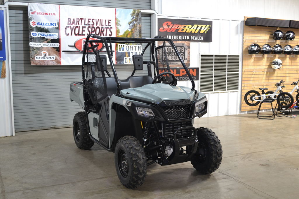 2026 Honda® Pioneer 520 BASE in bartlesville OK