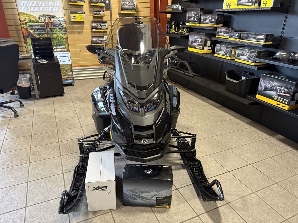 2026 Ski-Doo Grand Touring LE 900 ACE Turbo R in rochester MN