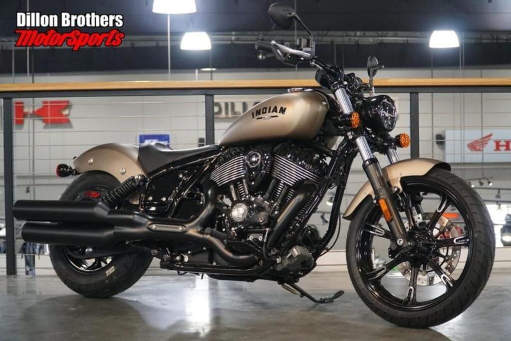 2024 Indian Motorcycle® Chief Dark Horse® Icon Sandstone Smoke DARK HORSE in Omaha, NE