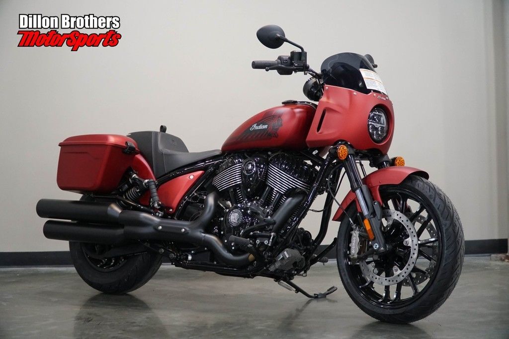 2025 Indian Motorcycle® Sport Chief RT Sunset Red Smoke RT in Omaha, NE