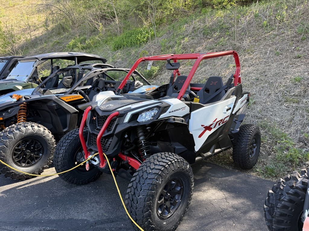 2026 Can-Am Maverick Sport X rc 1000R X RC 1000R SPORT in red wing MN
