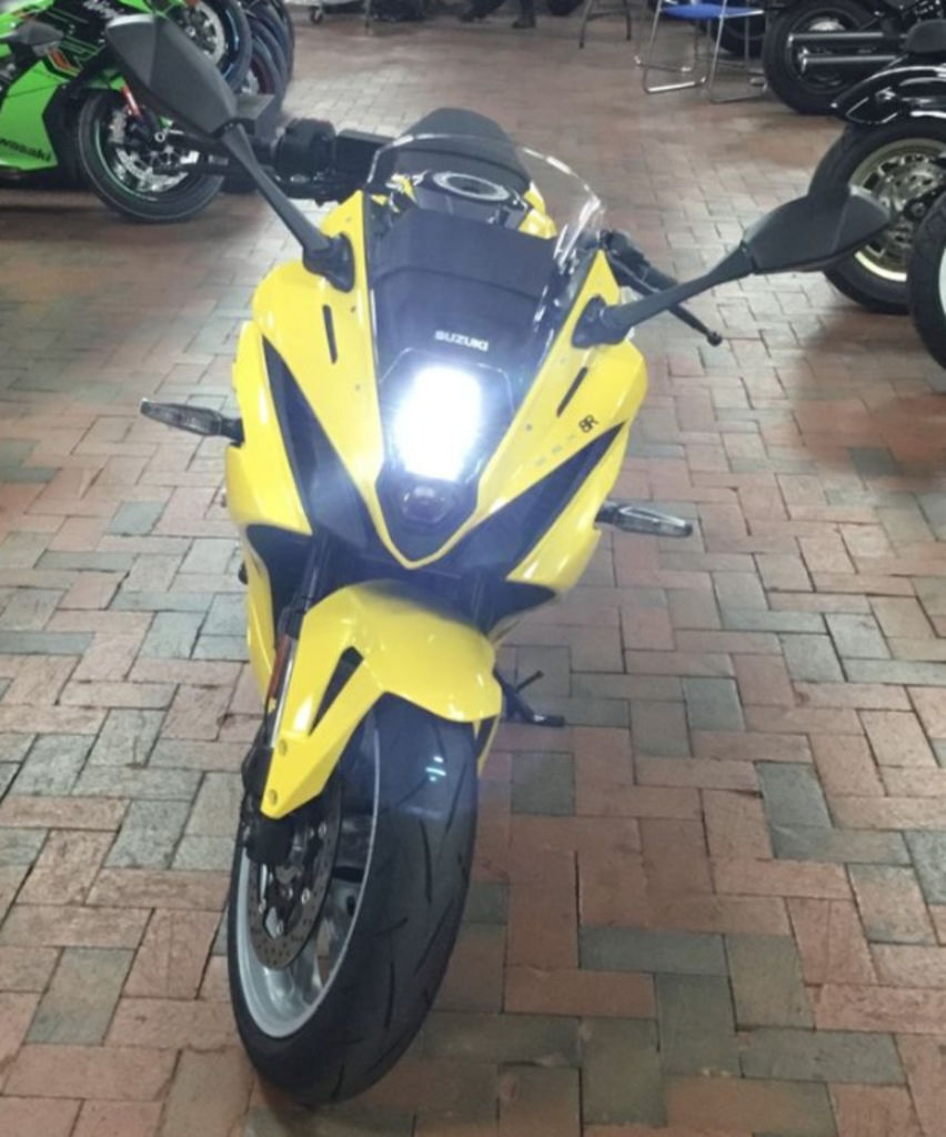 2025 Suzuki GSX-8R 8R in Charlotte, NC