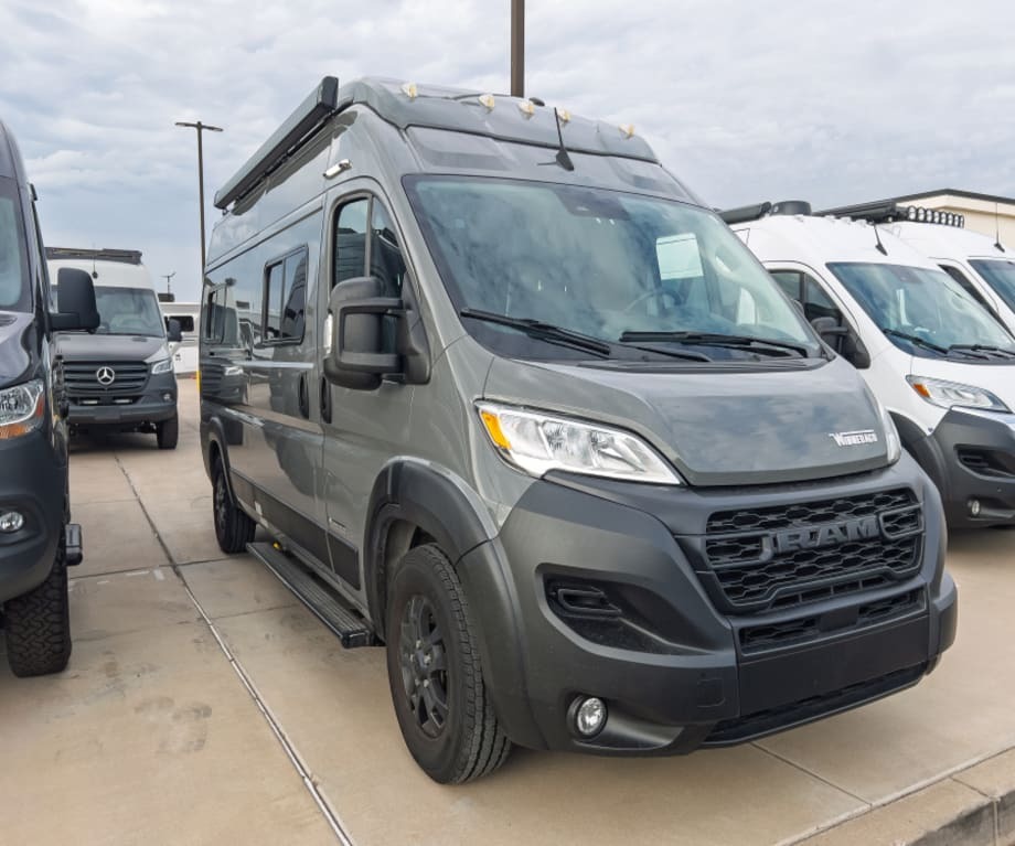 2024 Winnebago SOLIS 59P POP in phoenix AZ