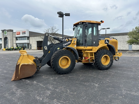 2019 John Deere 544L in Burbank, OH