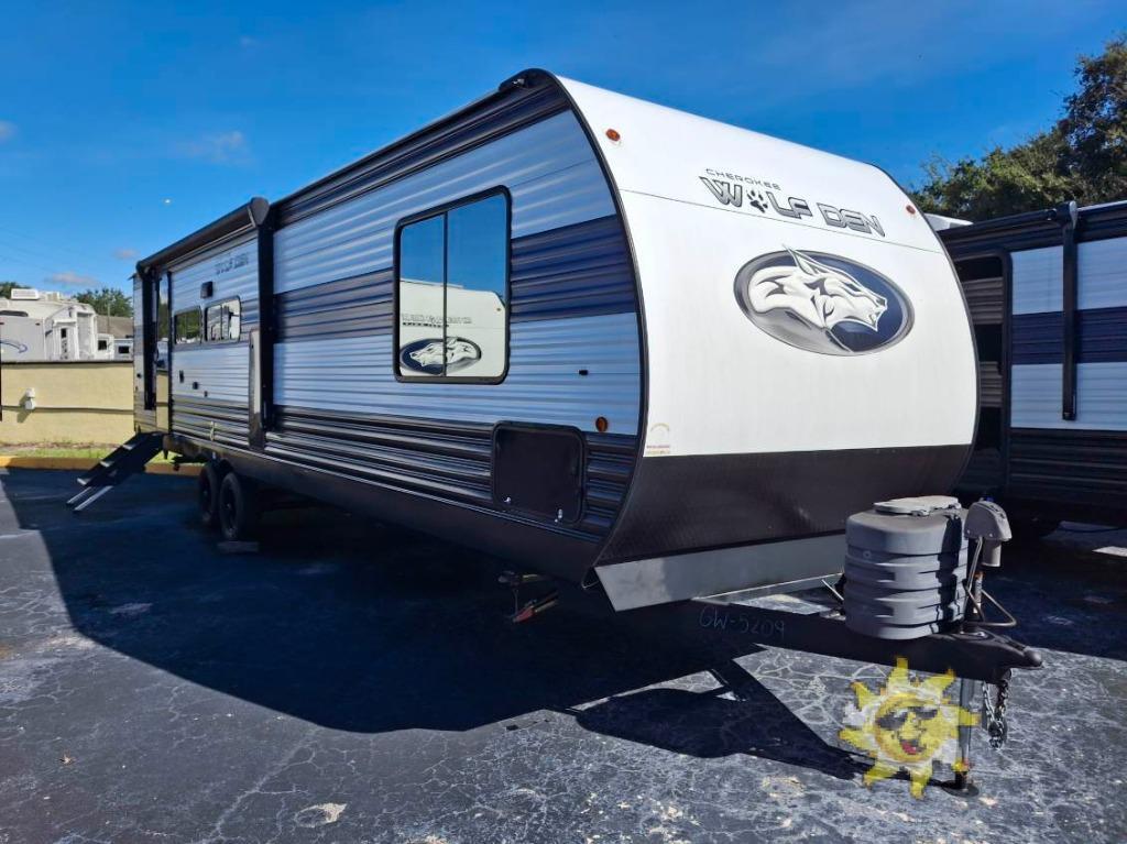 2024 Forest River Rv Cherokee Wolf Den 282DS in fort pierce FL