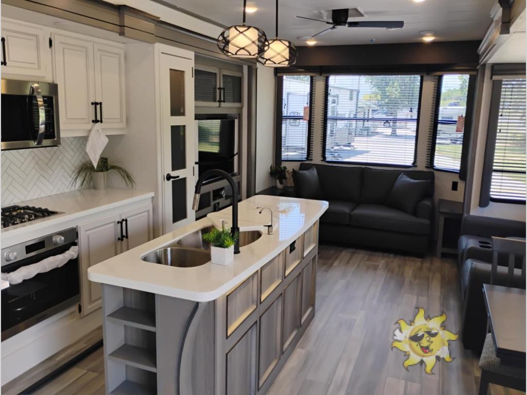 View more photos of this listing
