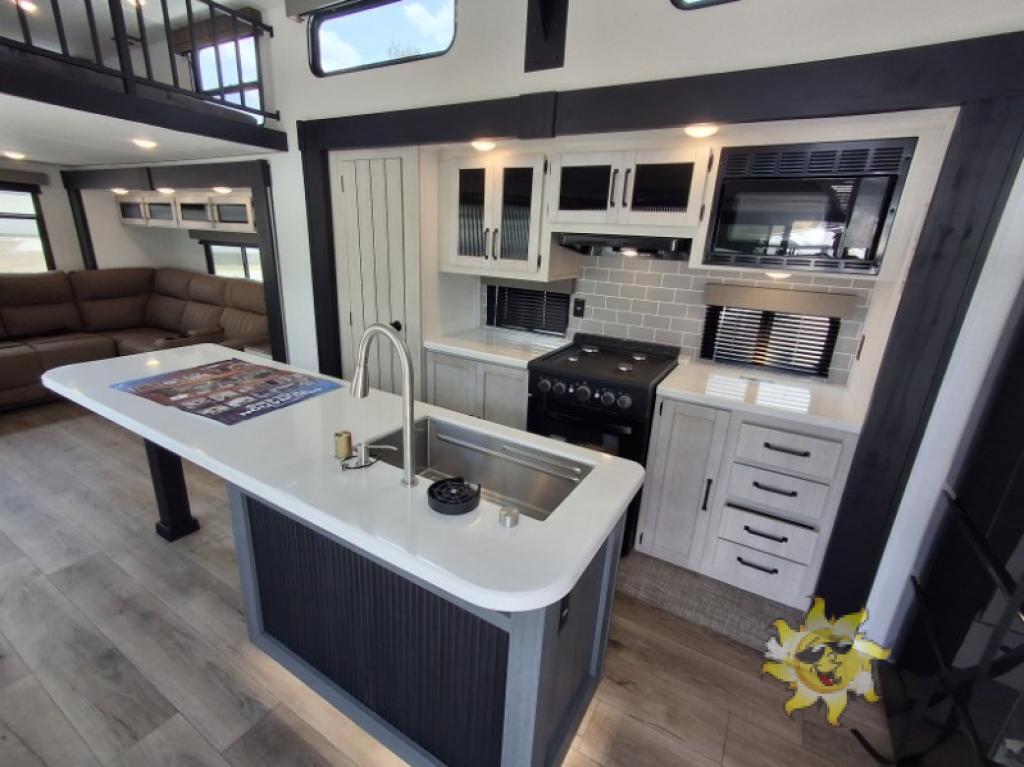 View more photos of this listing