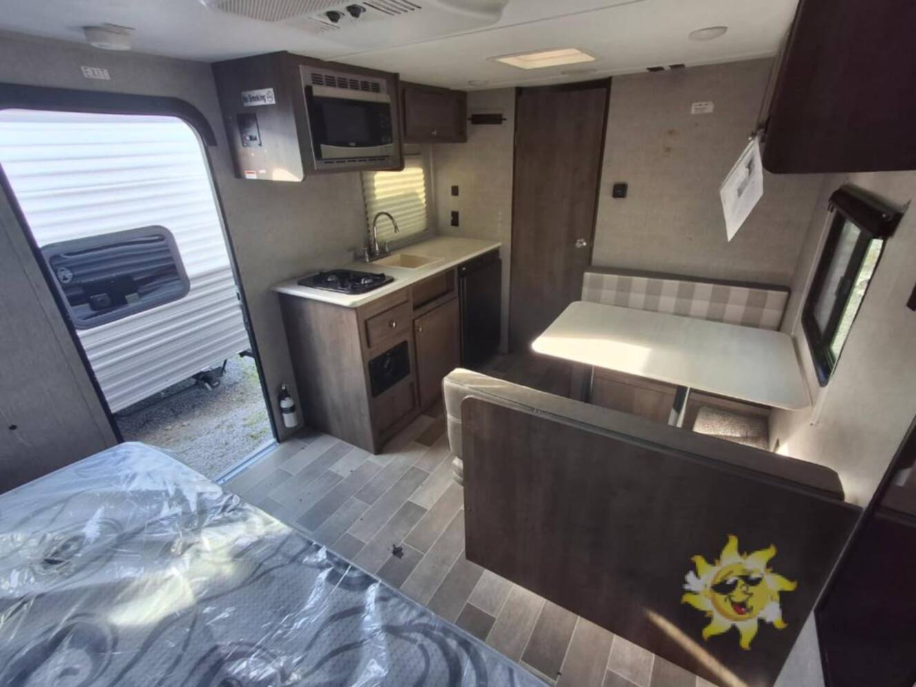 A photo of this 2020 Dutchmen Rv Coleman Lantern LT Series 18RB