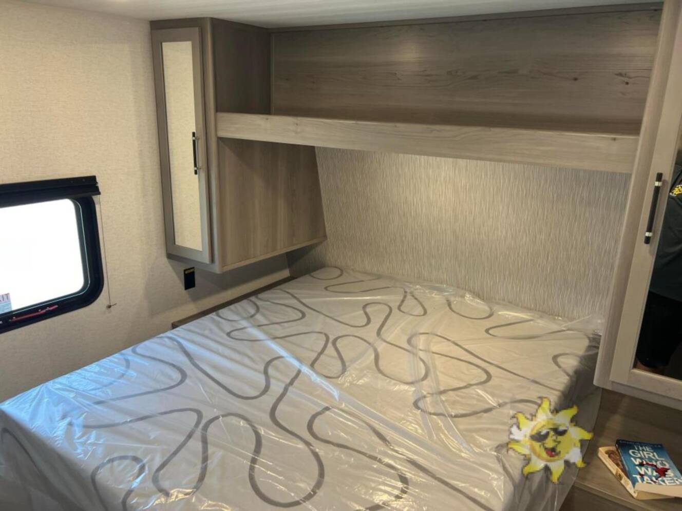 A photo of this 2025 Keystone Rv Hideout Sport Double Axle 200RL