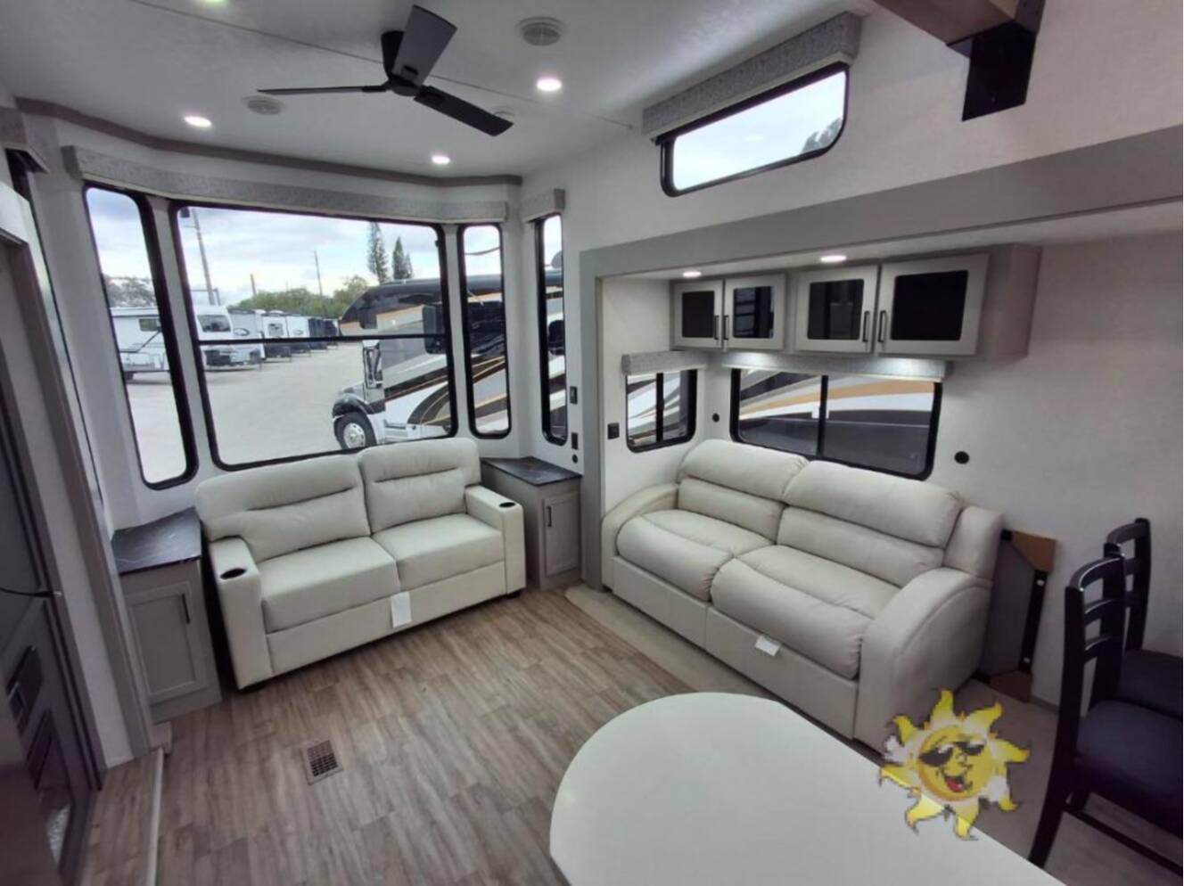 A photo of this 2026 Recreation By Design Baypoint BP-DL 400