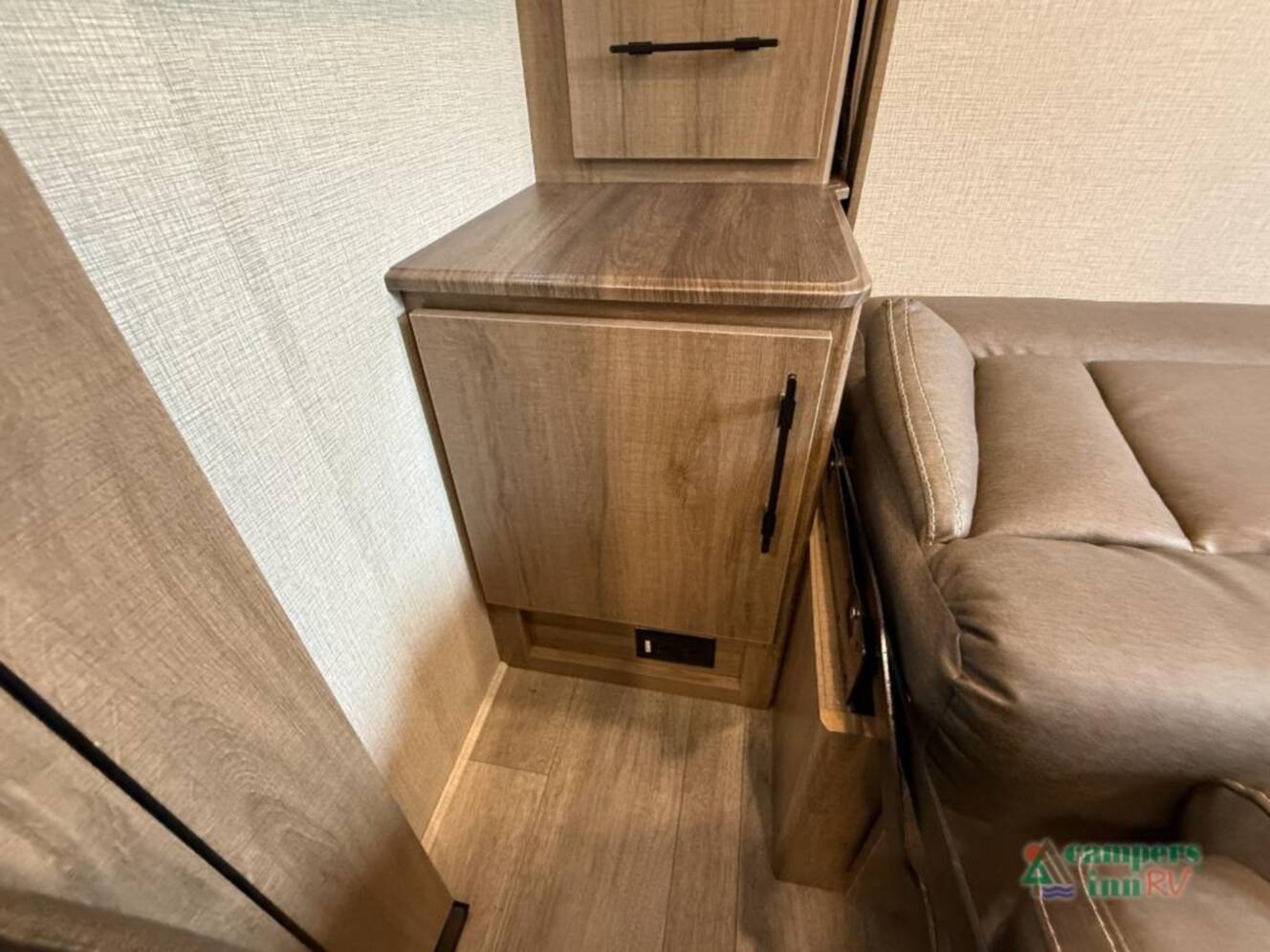 A photo of this 2024 Grand Design Imagine 17MKE