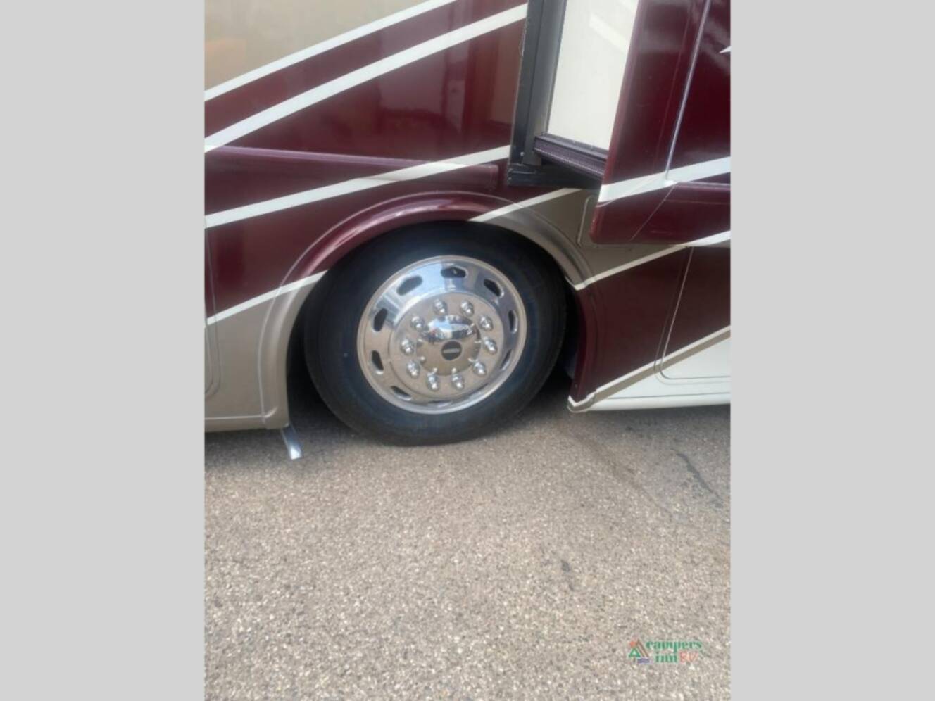 A photo of this 2017 Thor Motor Coach Palazzo 33.2