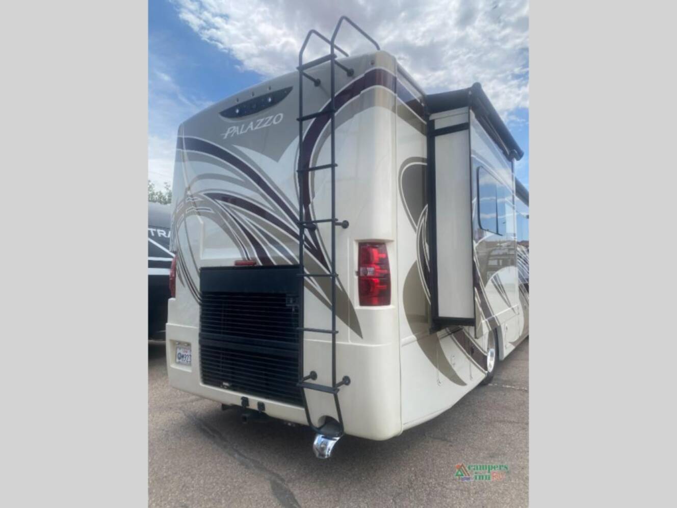 A photo of this 2017 Thor Motor Coach Palazzo 33.2