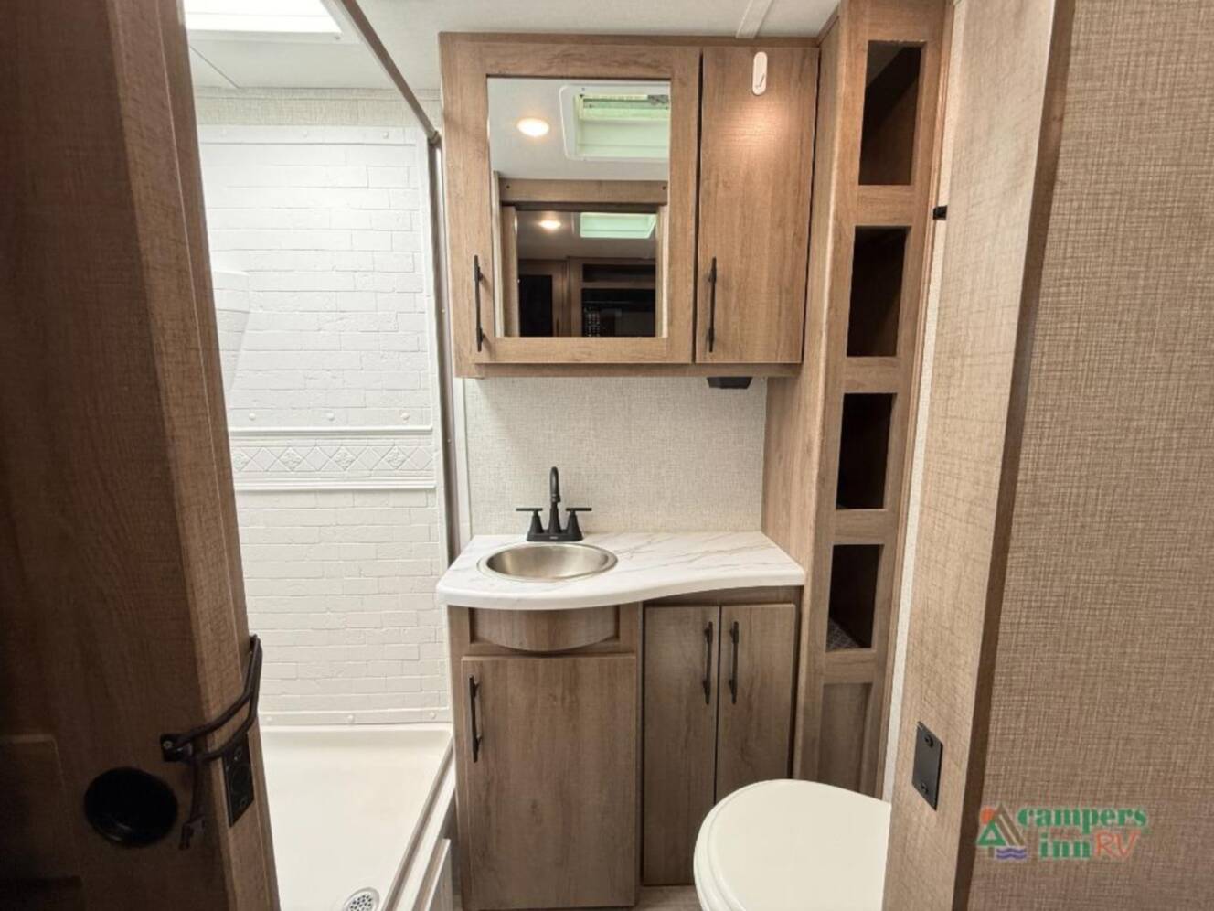 A photo of this 2024 Grand Design Imagine 17MKE