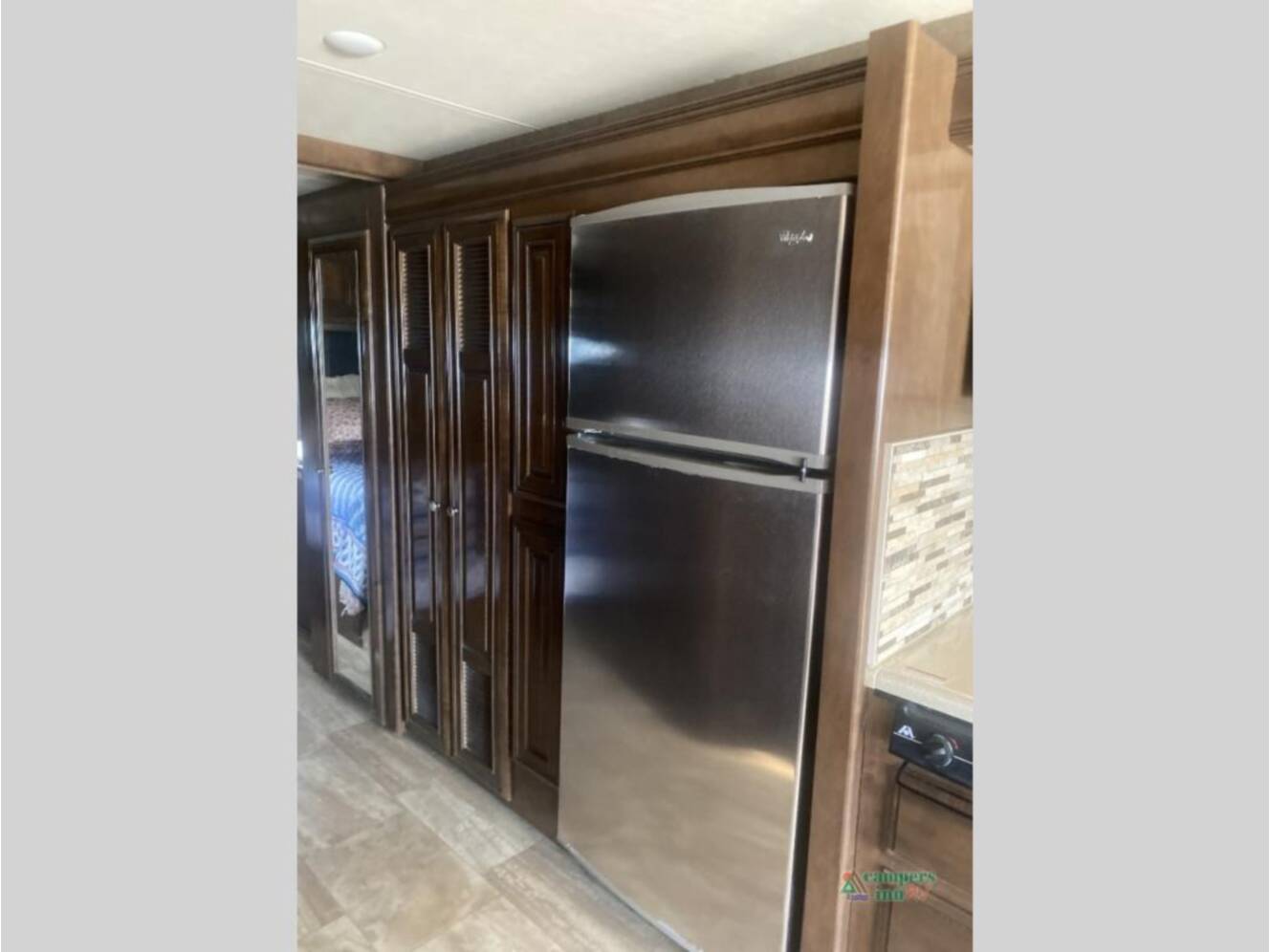 A photo of this 2017 Thor Motor Coach Palazzo 33.2