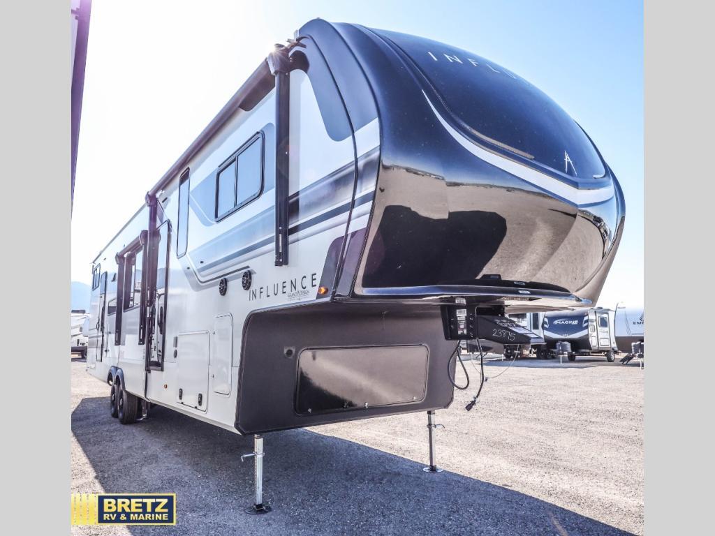 2026 Grand Design Solitude 3904BH RV