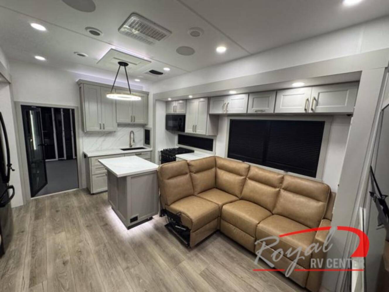 A photo of this 2025 Brinkley Model G 3950