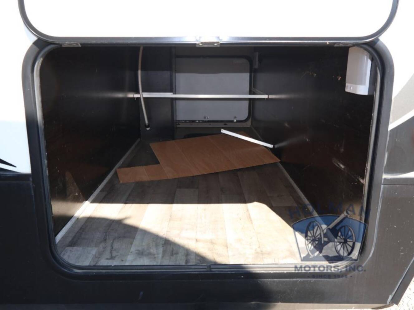 A photo of this 2017 Grand Design Imagine 3150BH