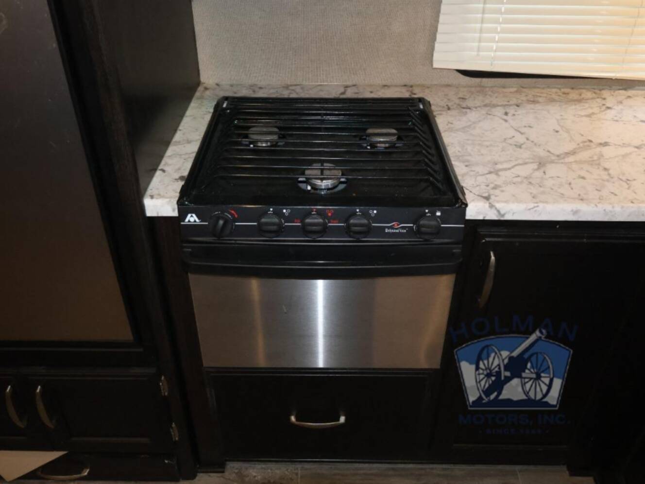 A photo of this 2017 Grand Design Imagine 3150BH