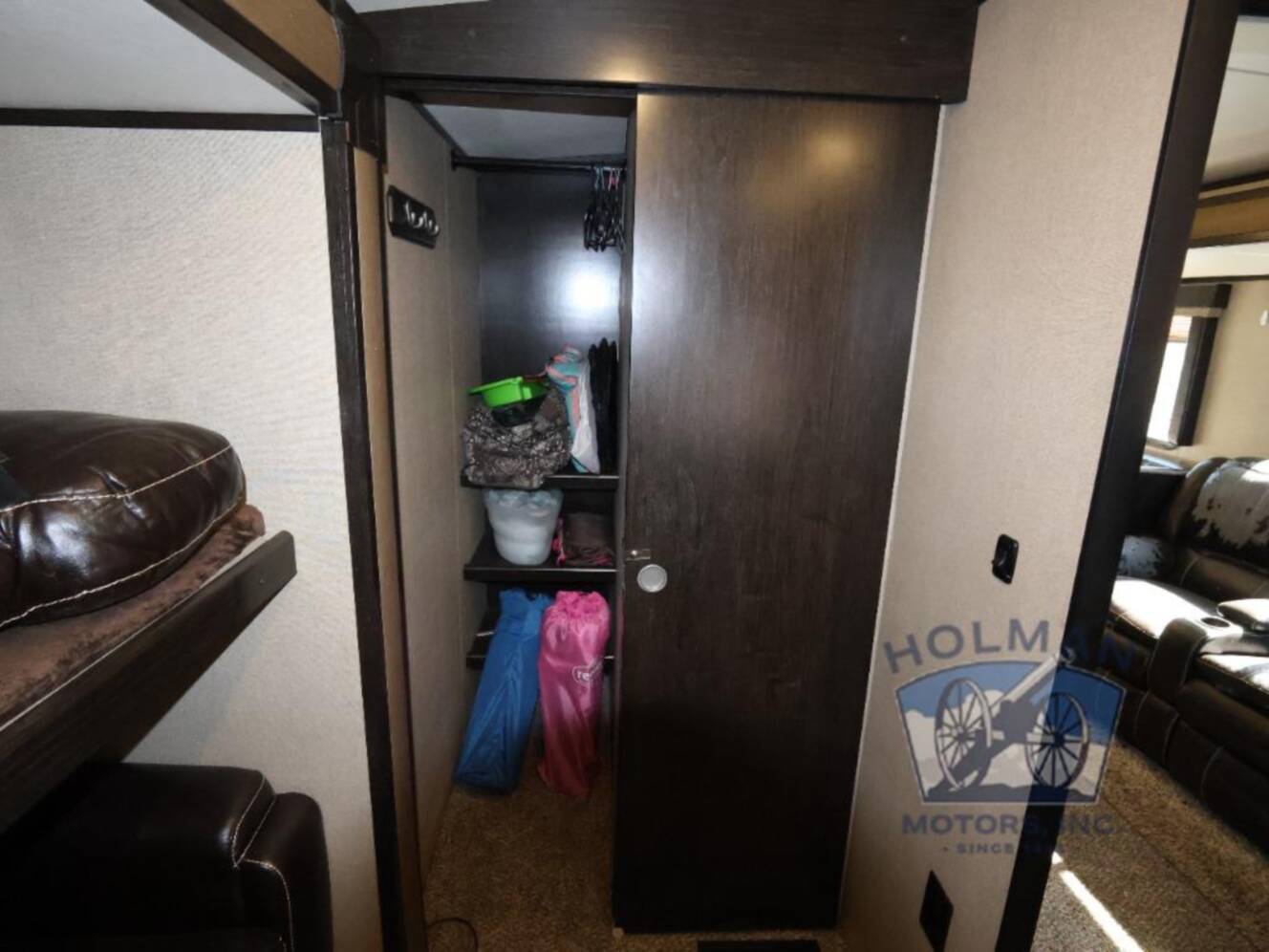 A photo of this 2017 Grand Design Imagine 3150BH