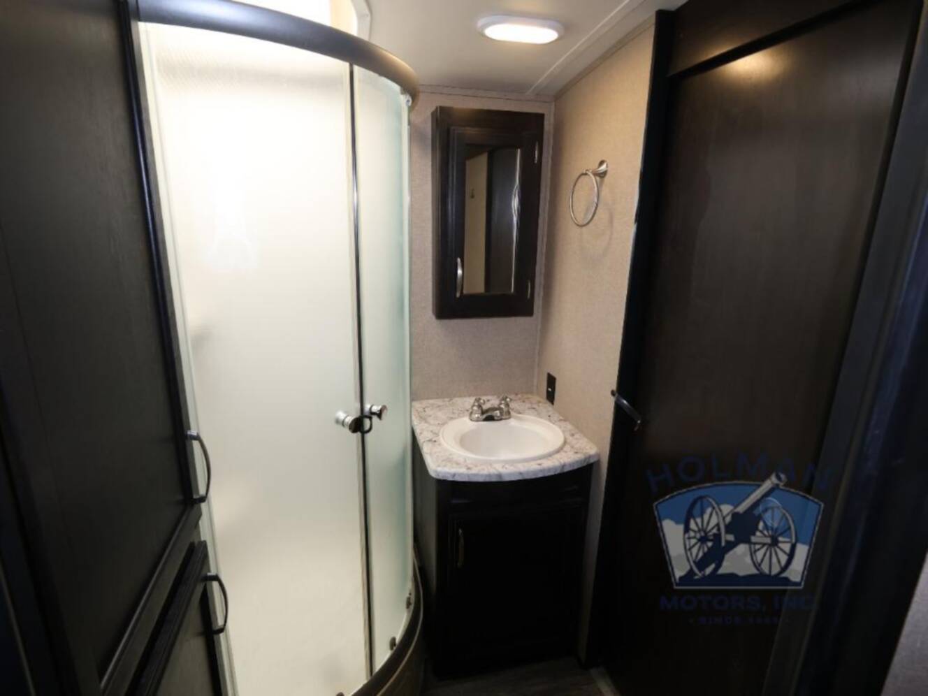 A photo of this 2017 Grand Design Imagine 3150BH