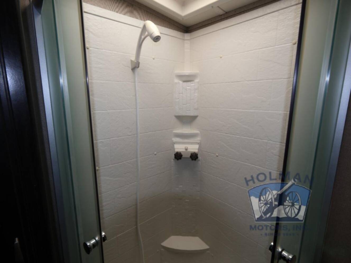 A photo of this 2017 Grand Design Imagine 3150BH
