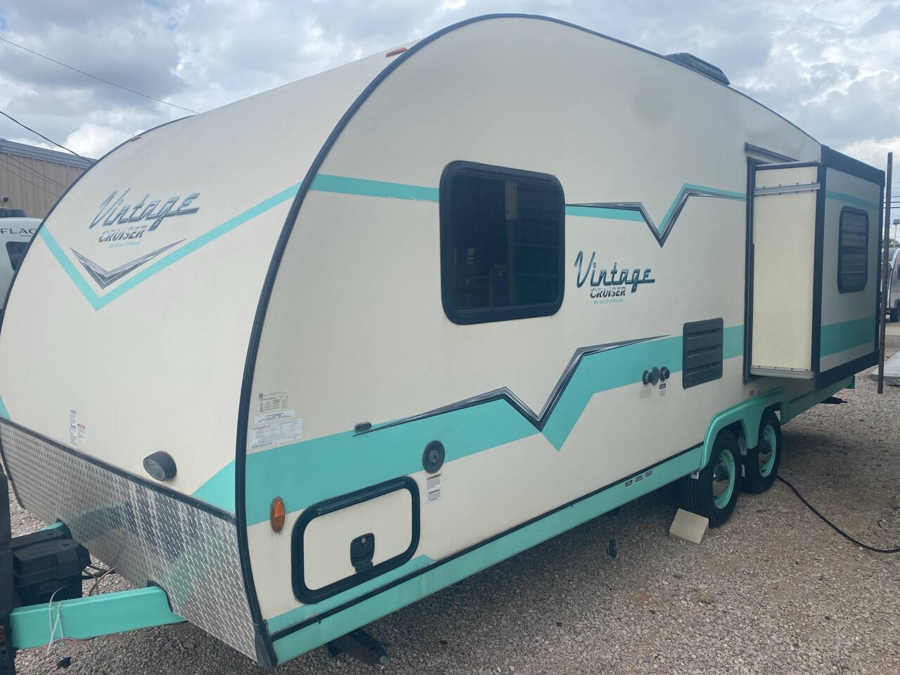 2017 Gulfstream Vintage Cruiser in burnet TX
