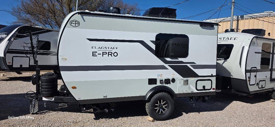 2026 Forest River Flagstaff E-PRO 15RDG E15RD in burnet TX