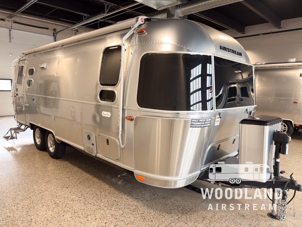 2023 Airstream Flying Cloud 25FB Twin Bunk in clarkston MI