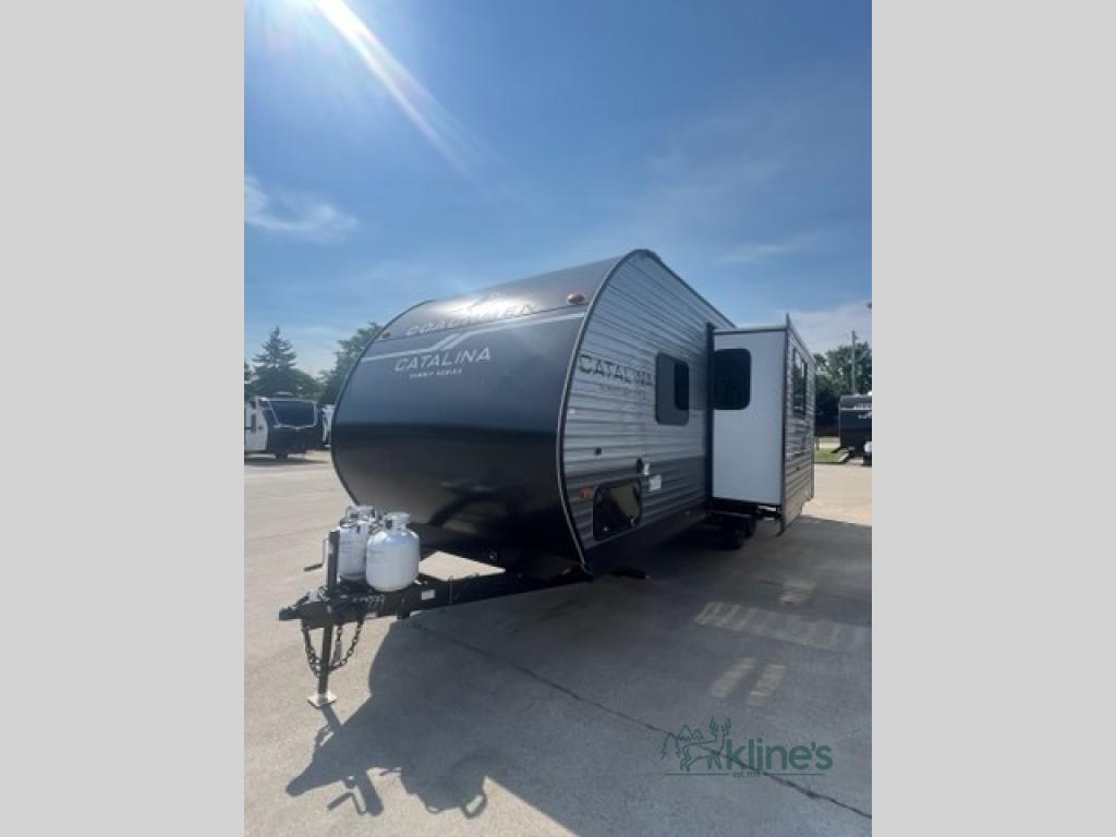 2027 Coachmen Rv Catalina Summit Series 8 231BHS in warren MI