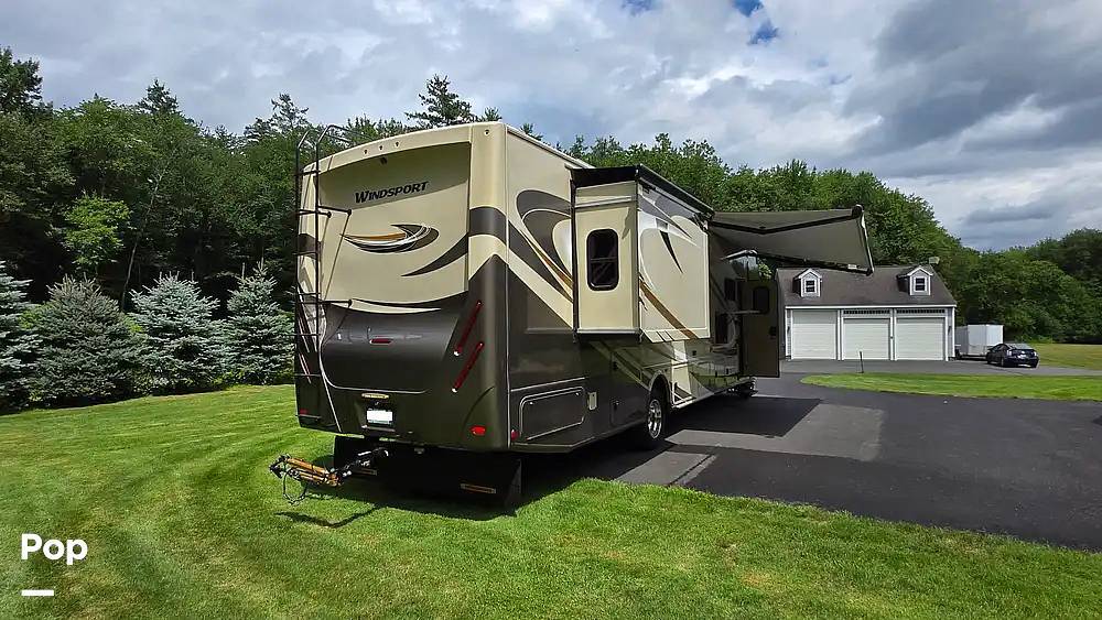 2019 Thor Motor Coach Windsport 35M in pelham NH