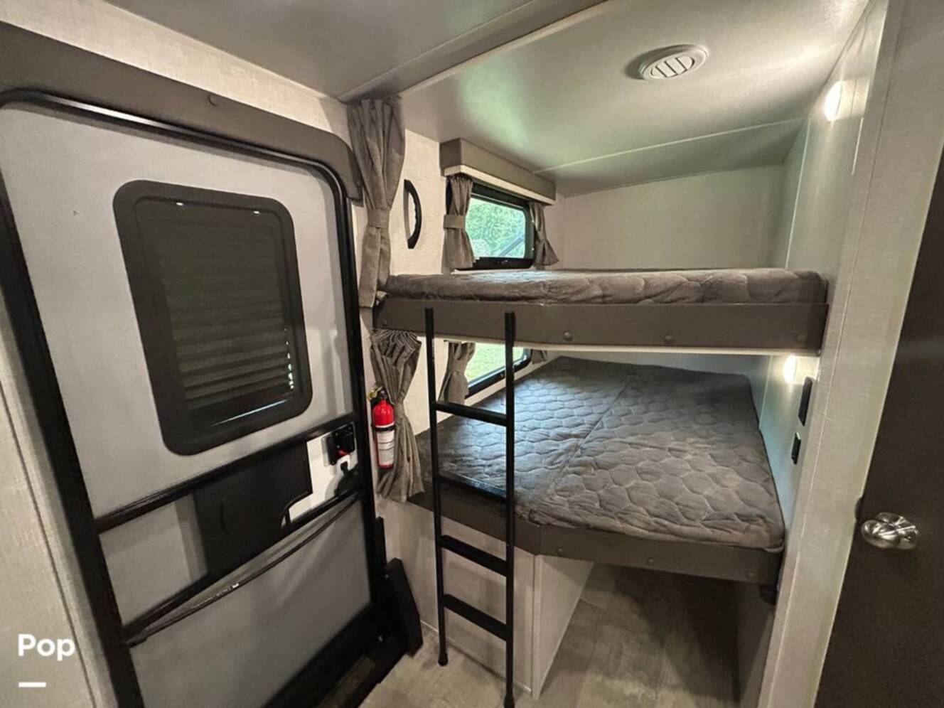 A photo of this 2021 Rockwood Ultra-Lite 2706WS