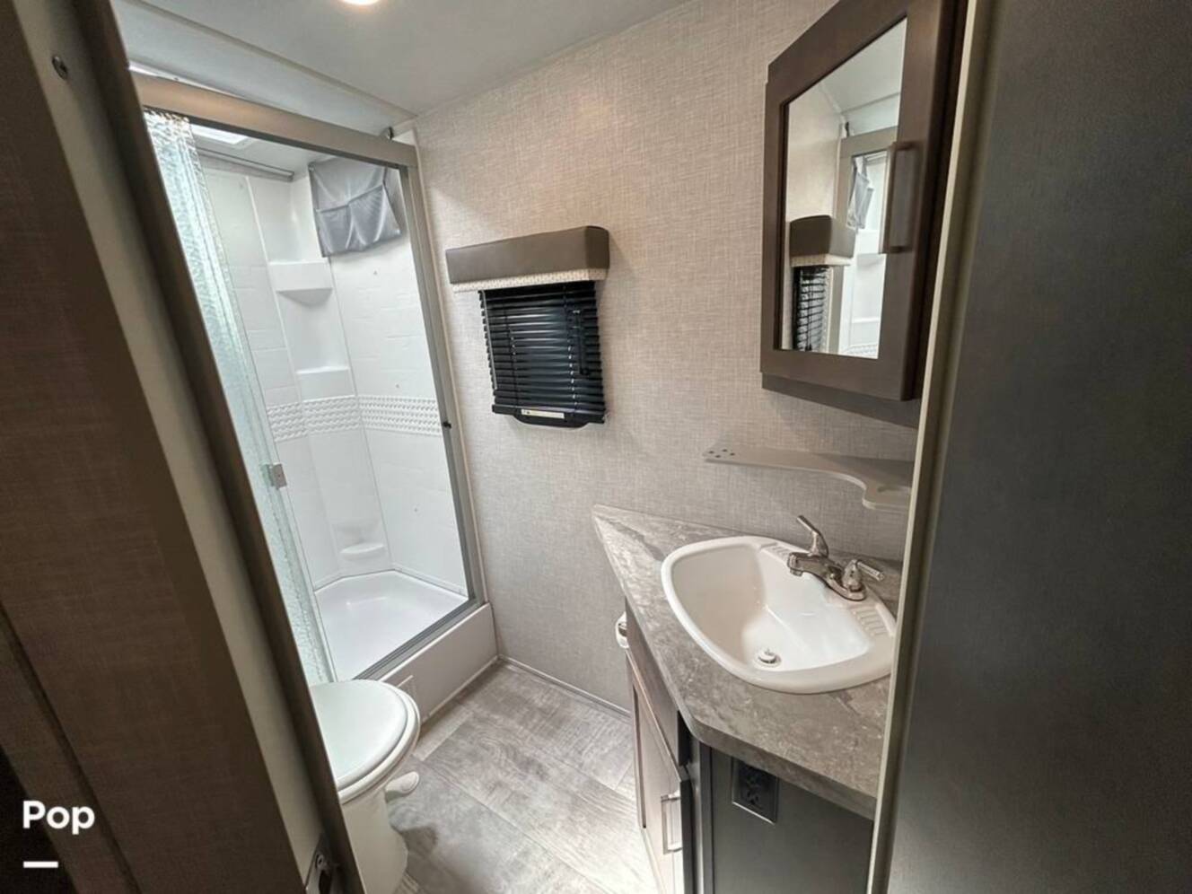 A photo of this 2021 Rockwood Ultra-Lite 2706WS