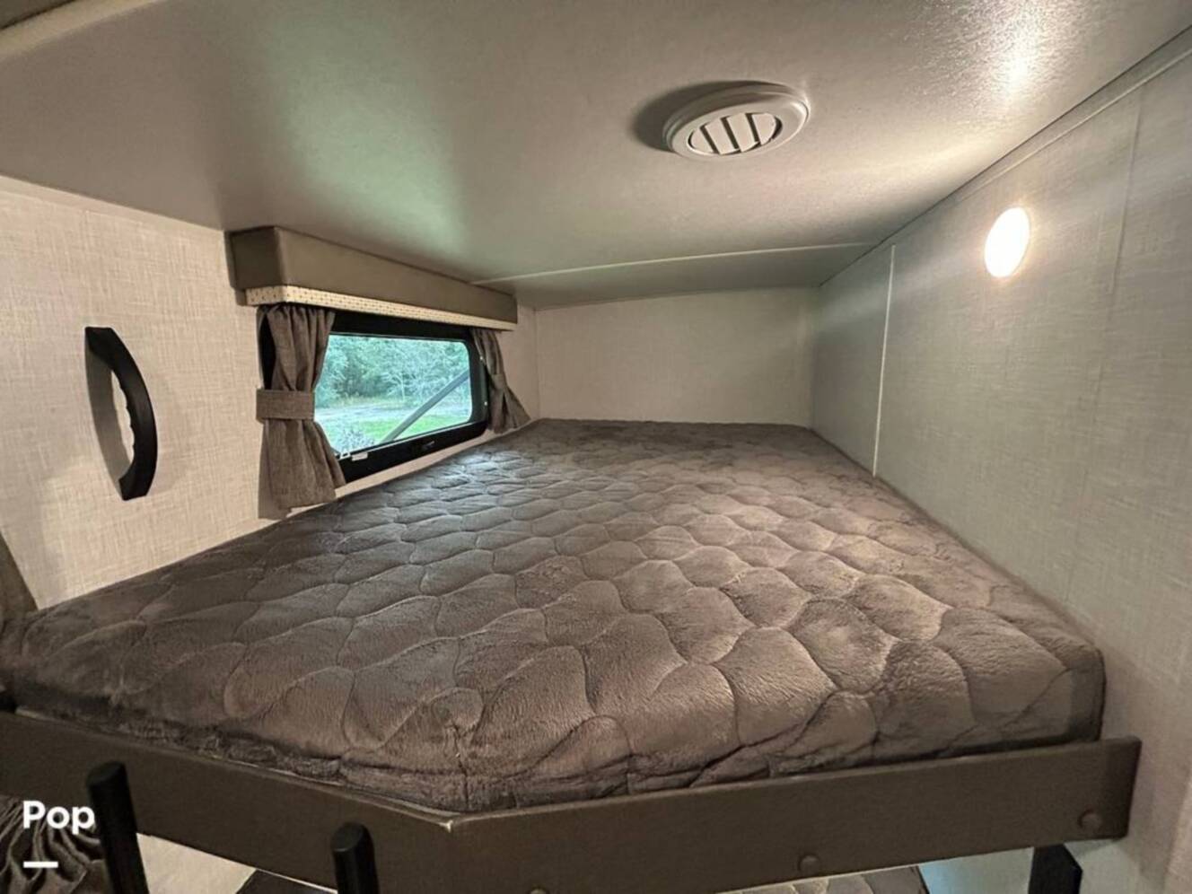 A photo of this 2021 Rockwood Ultra-Lite 2706WS