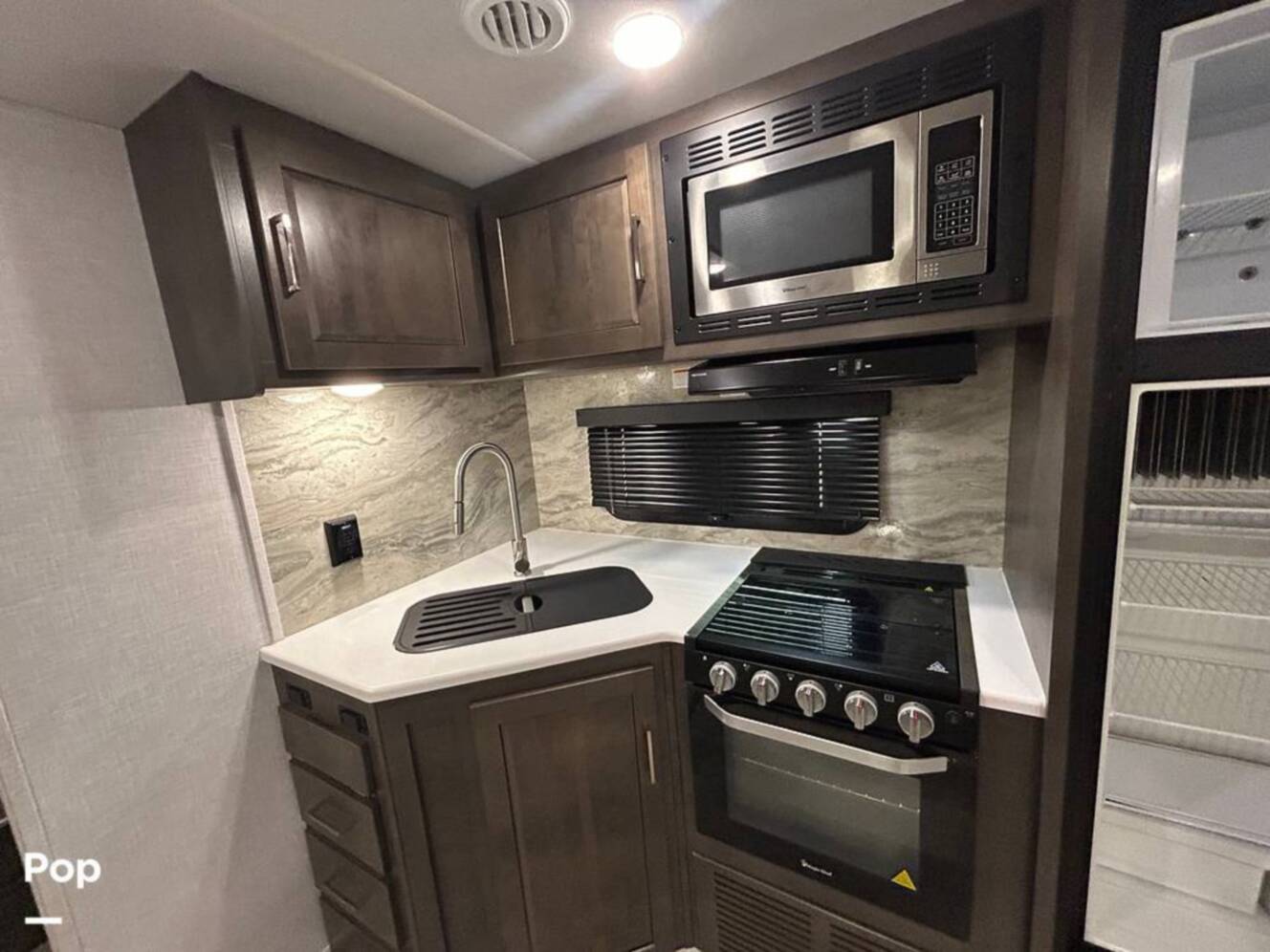 A photo of this 2021 Rockwood Ultra-Lite 2706WS