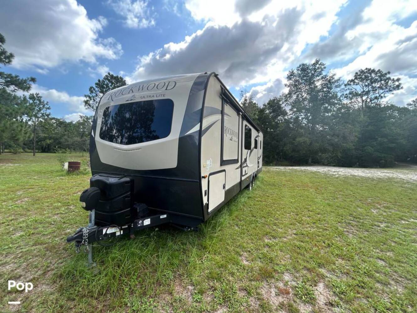 A photo of this 2021 Rockwood Ultra-Lite 2706WS