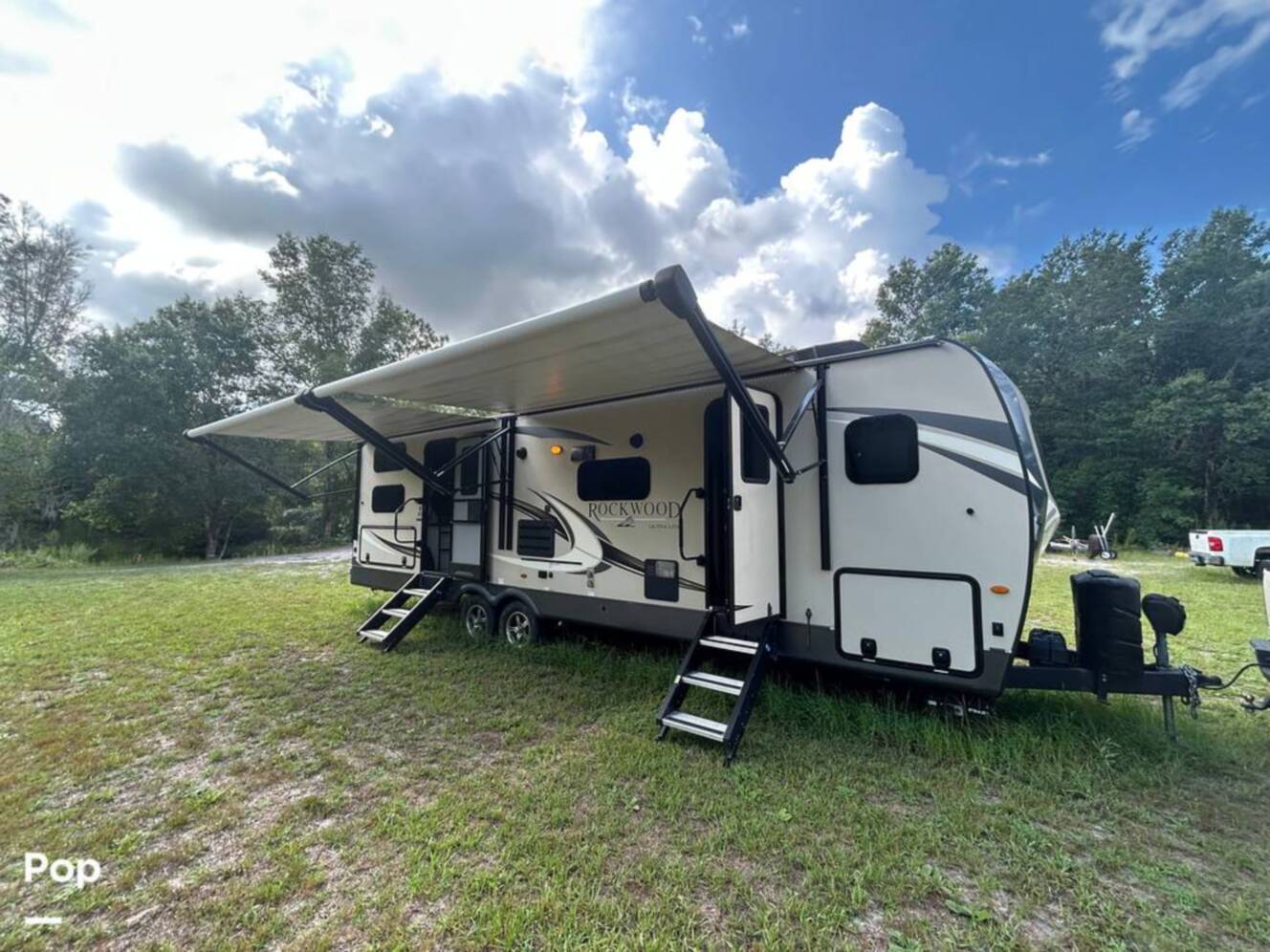A photo of this 2021 Rockwood Ultra-Lite 2706WS
