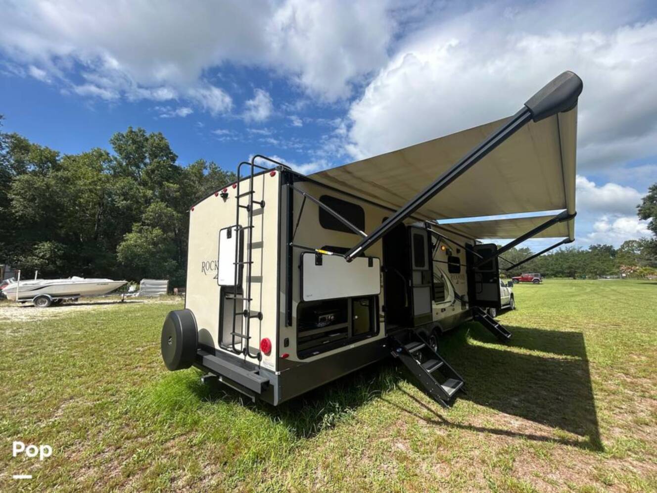 A photo of this 2021 Rockwood Ultra-Lite 2706WS