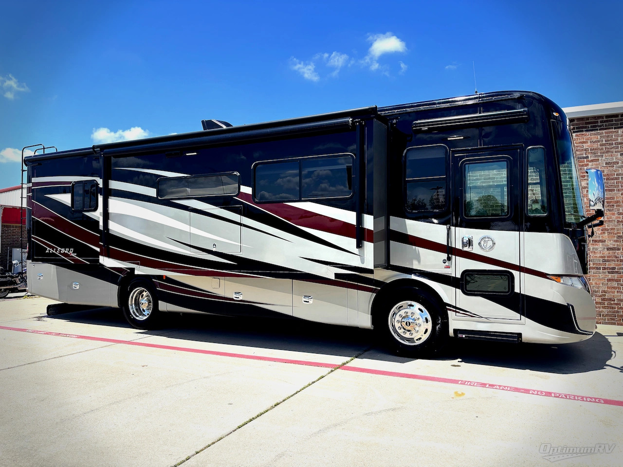 2019 Tiffin Allegro Red 33AA RV