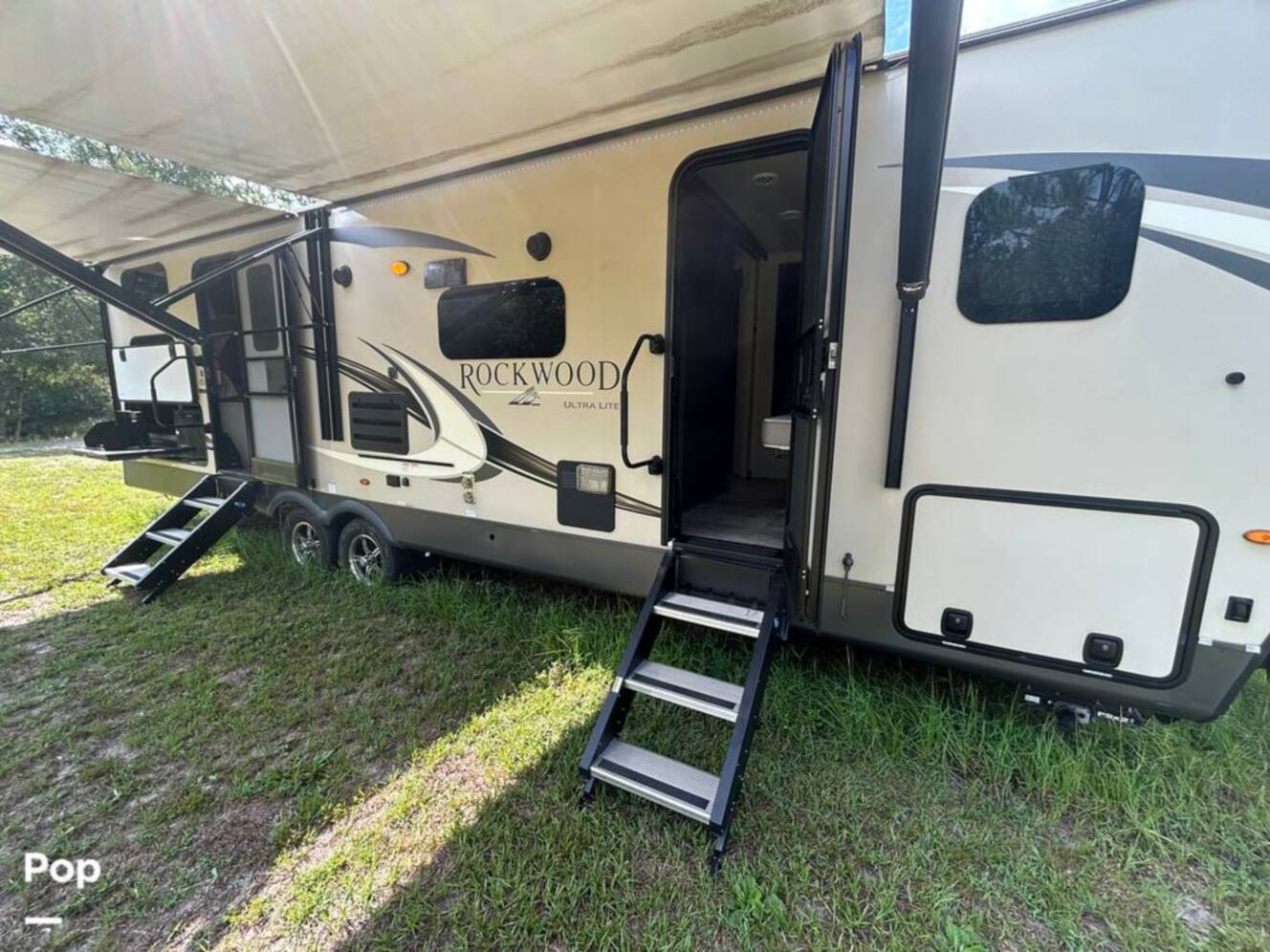 A photo of this 2021 Rockwood Ultra-Lite 2706WS