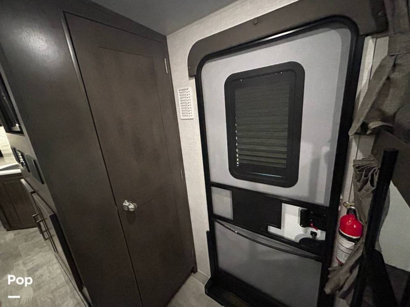 A photo of this 2021 Rockwood Ultra-Lite 2706WS