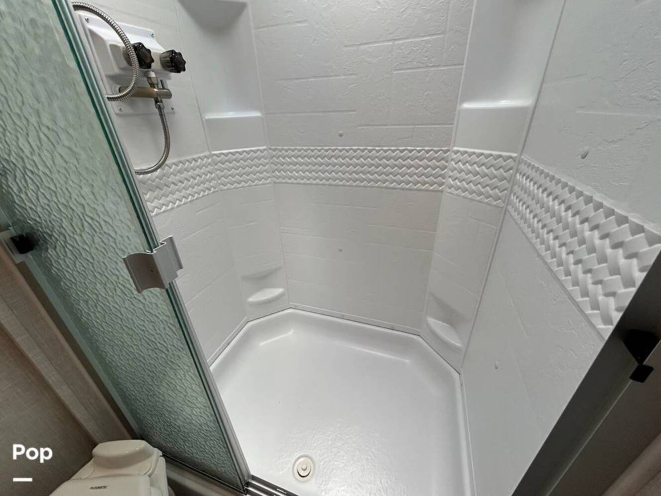 A photo of this 2021 Rockwood Ultra-Lite 2706WS