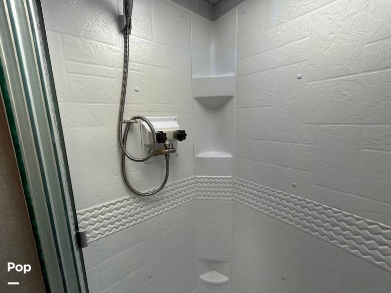 A photo of this 2021 Rockwood Ultra-Lite 2706WS