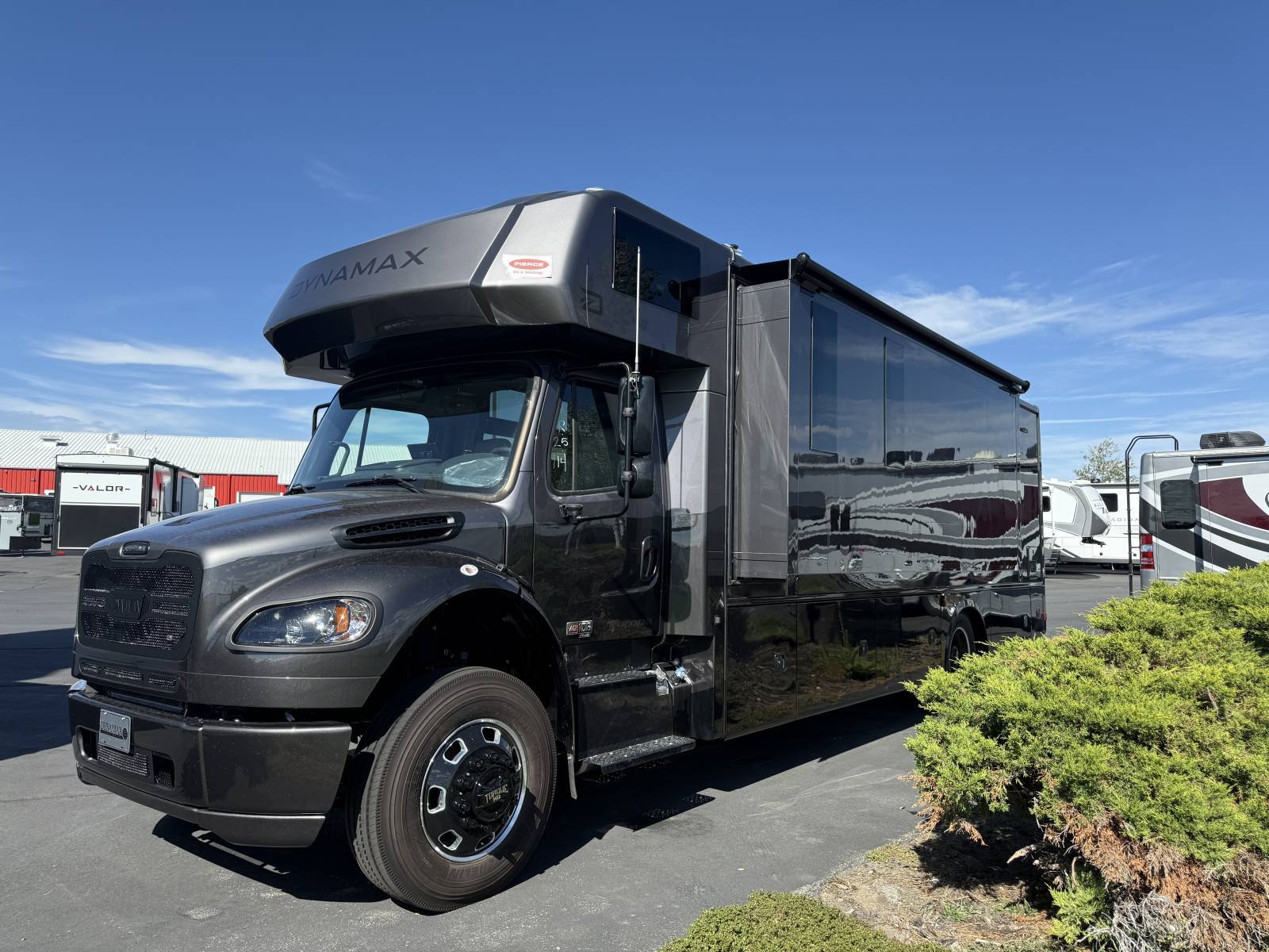 2026 Dynamax Europa 32KD RV