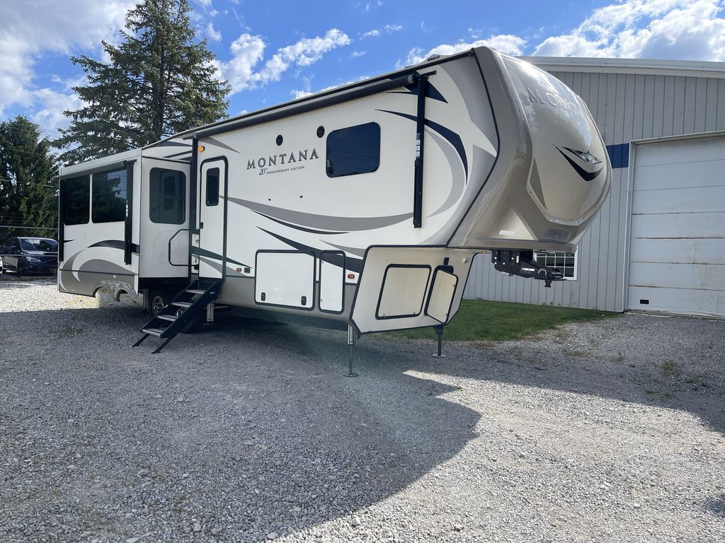 2019 Keystone Montana 3100RL in columbia city IN